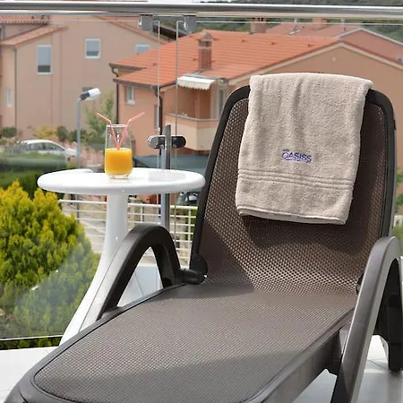 Oasiss Bed & Breakfast 4*