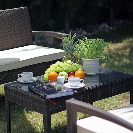 Bed & Breakfast Oasiss Vinkuran